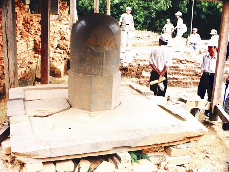 Linga lớn nhất Đông Nam Á