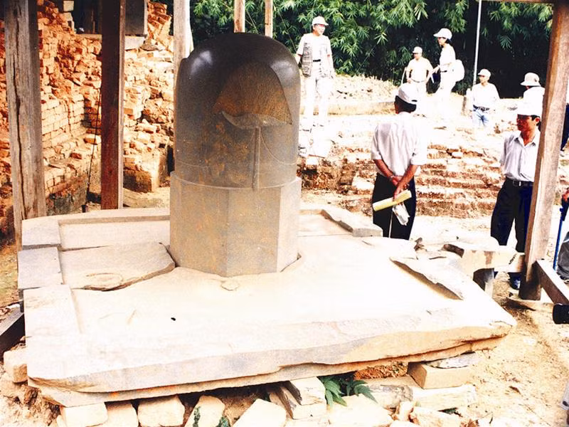 Linga lớn nhất Đông Nam Á