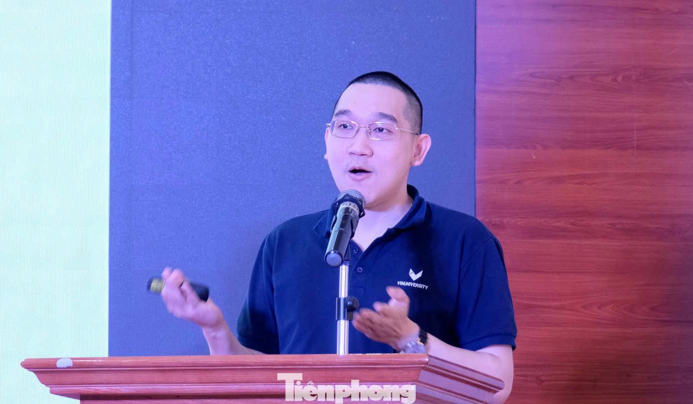 TS. Lê Duy Anh chia sẻ về giải pháp thúc đẩy tài chính xanh trong giáo dục.