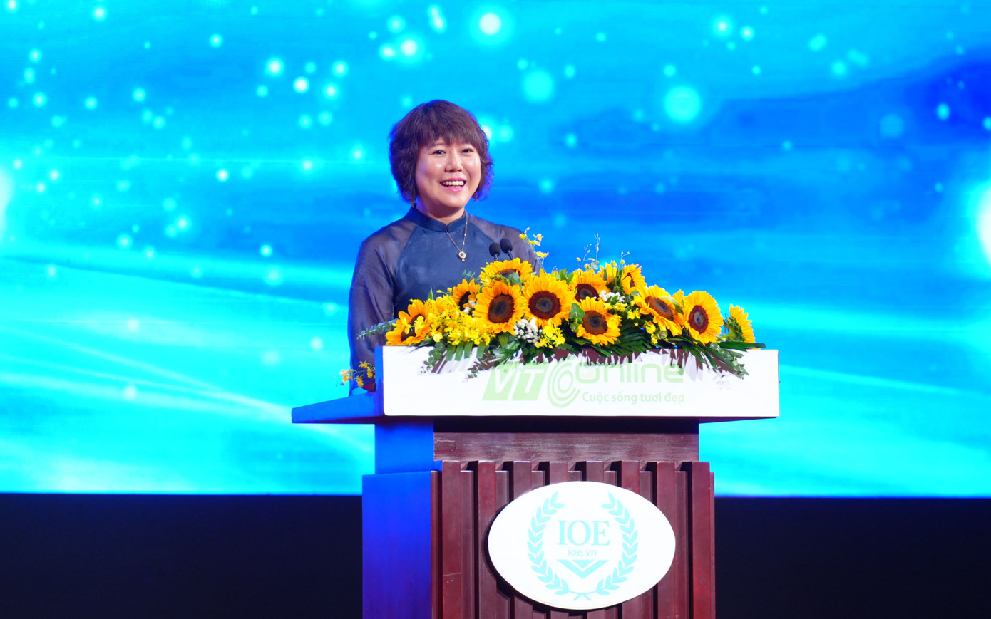 Bà Nguyễn Thị Mai Hữu - Trưởng Ban Quản lý đề án ngoại ngữ quốc gia phát biểu tại chương trình.