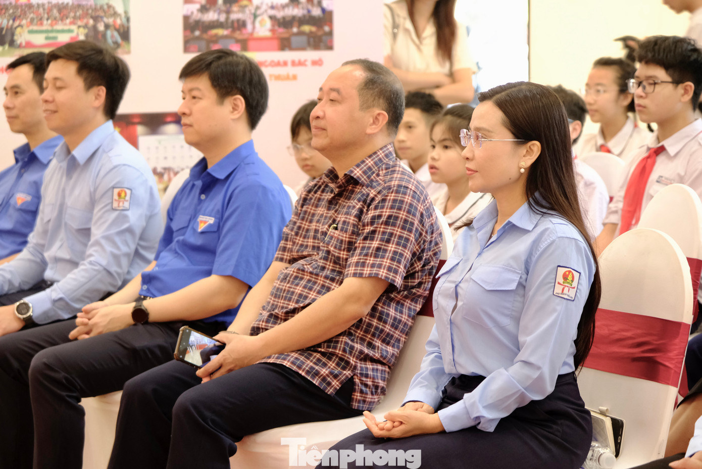 Chị Nguyễn Phạm Duy Trang - Bí thư Trung ương Đoàn, Chủ tịch Hội đồng Đội Trung ương tham dự chương trình khai mạc triển lãm.