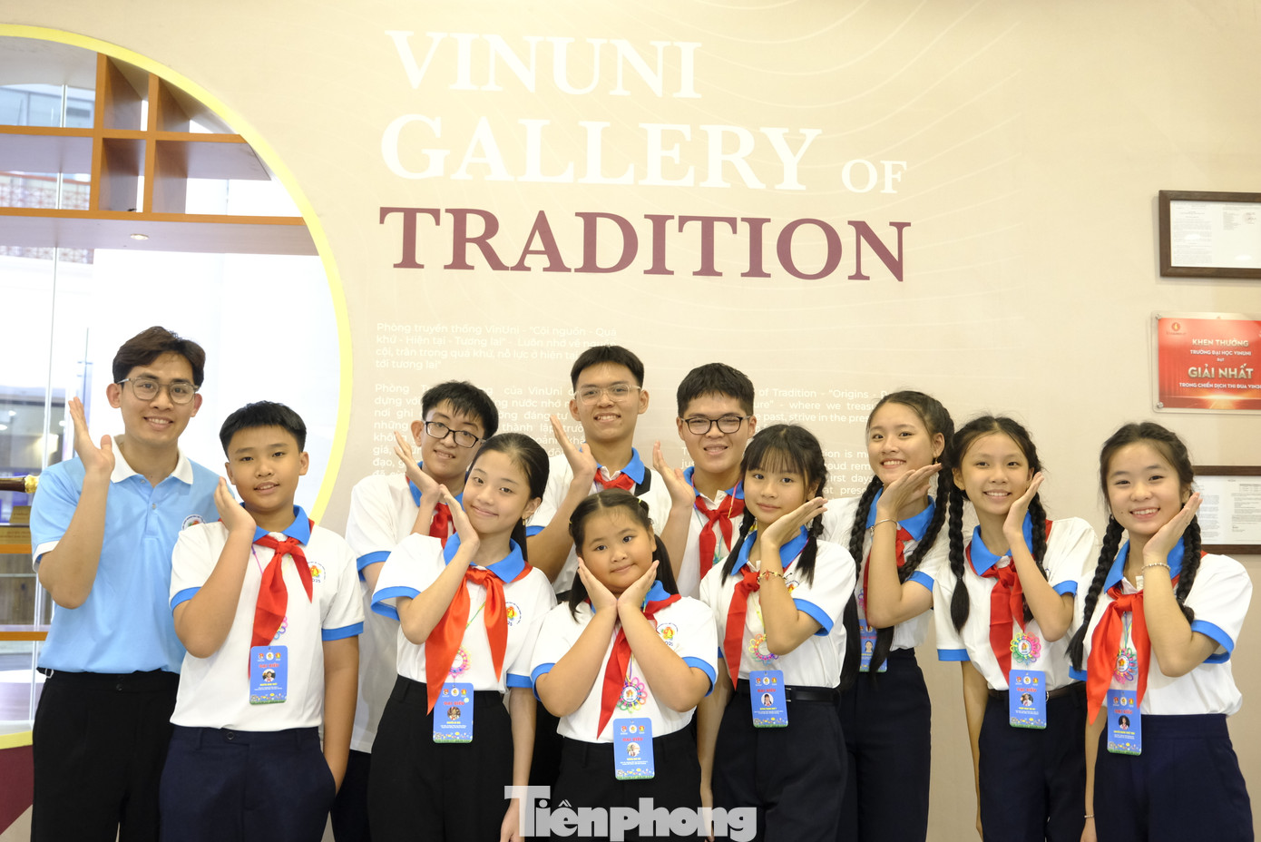 Đại biểu thiếu nhi tham quan, trải nghiệm tại Đại học VinUni. Ảnh: Châu Linh