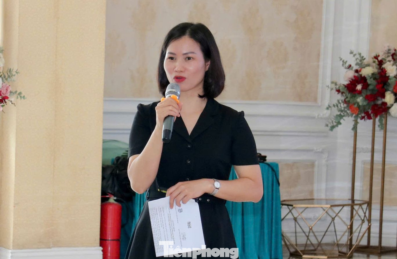 Các chuyên gia chia sẻ tại chương trình.