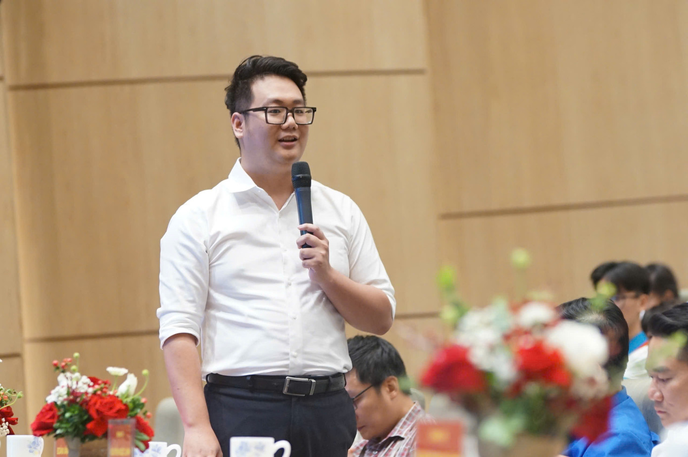 Anh Hoàng Khắc Hiếu - Gương mặt trẻ Việt Nam tiêu biểu năm 2024 chia sẻ tại chương trình.