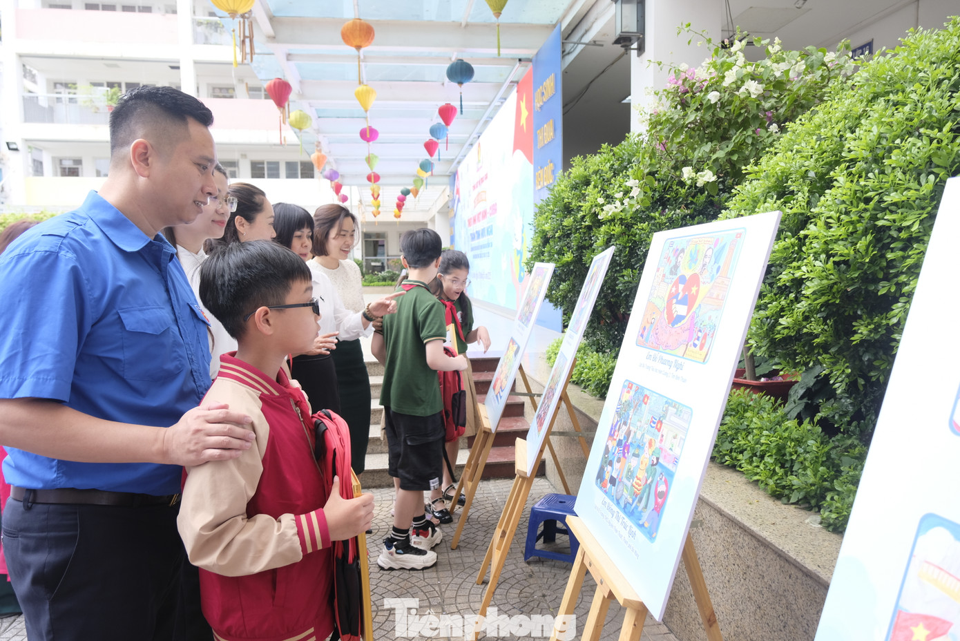 Các tác phẩm nổi bật được trưng bày tại Trường Tiểu học Việt Nam - Cuba. Ảnh: Châu Linh Các tác phẩm nổi bật được trưng bày tại Trường Tiểu học Việt Nam - Cuba. Ảnh: Châu Linh