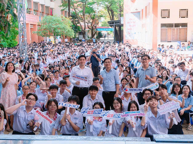 Chương trình “Tiếp sức mùa thi” năm 2025 có thông điệp “mùa thi hạnh phúc”.