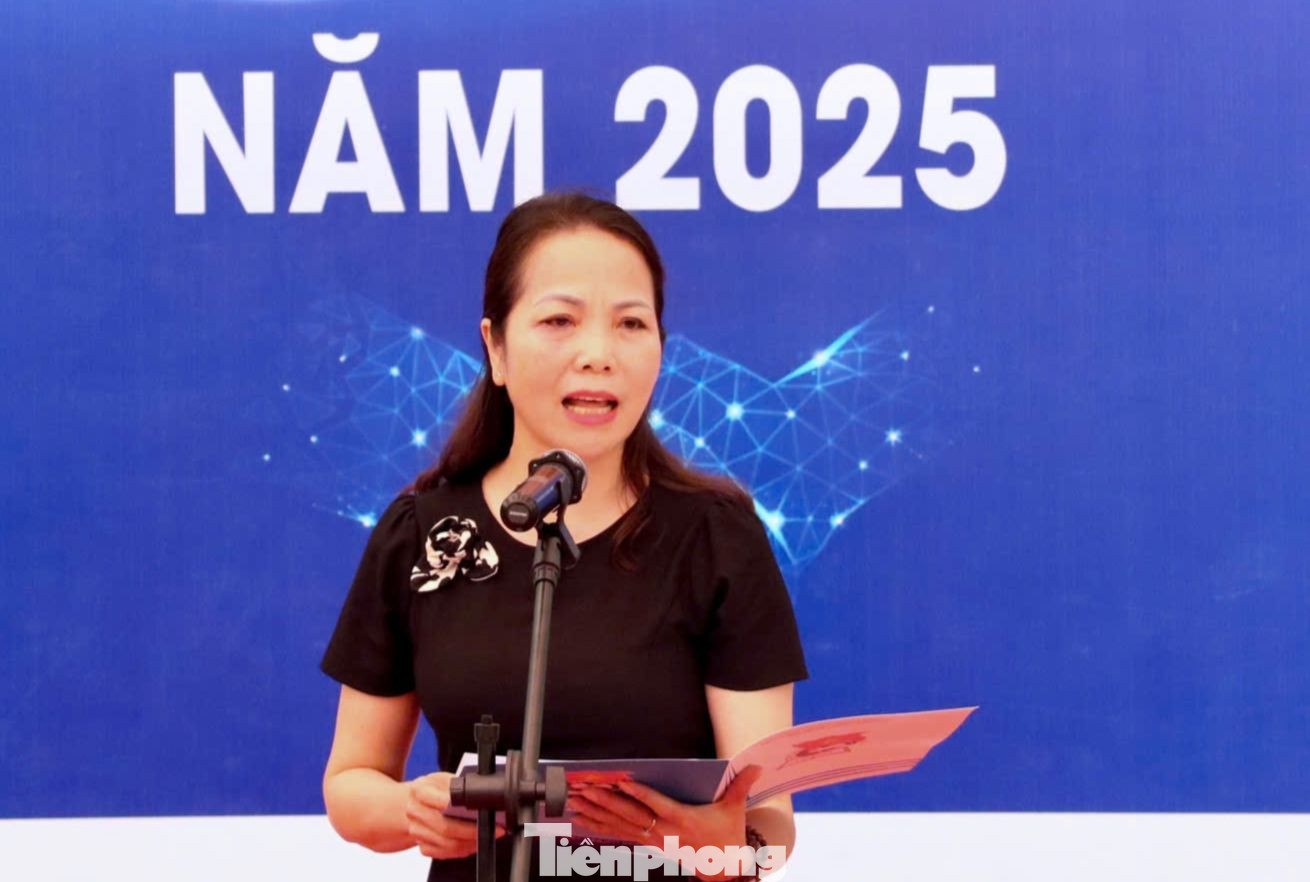 TS. Trần Thị Tuyết Nhung - Phó Giám đốc Học viện phát biểu tại Ngày hội. TS. Trần Thị Tuyết Nhung - Phó Giám đốc Học viện phát biểu tại Ngày hội.