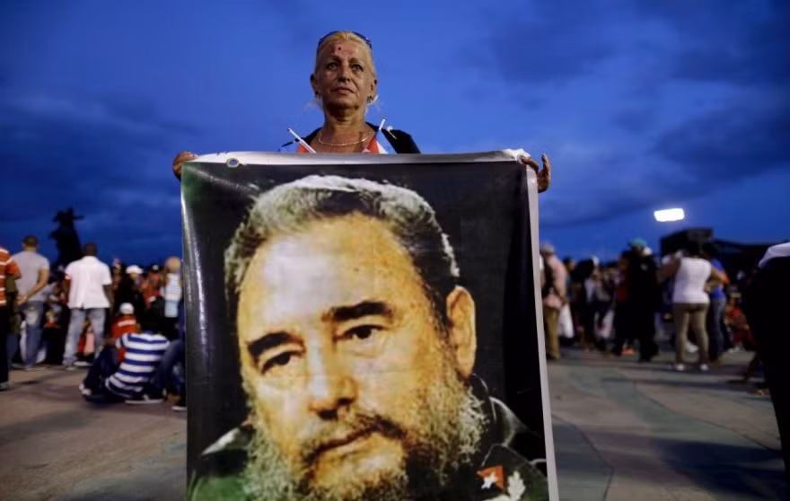 Lễ tưởng niệm lãnh tụ Fidel Castro tại Santiago de Cuba ảnh 9