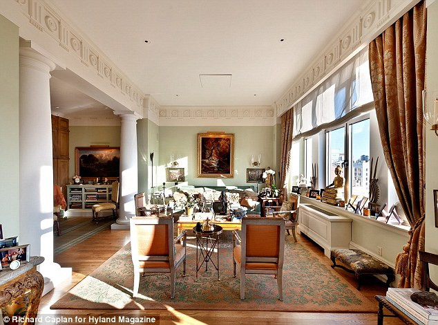 Bên trong một căn hộ mẫu sang trọng ở khu Manhattan