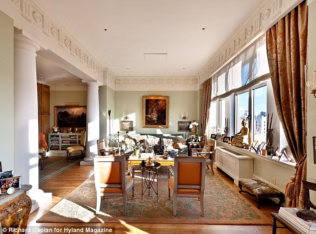 Bên trong một căn hộ mẫu sang trọng ở khu Manhattan