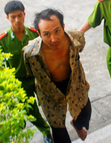 Người chồng vũ phu đánh chết vợ bị bắt giữ sau 4 ngày đêm lẩn trốn