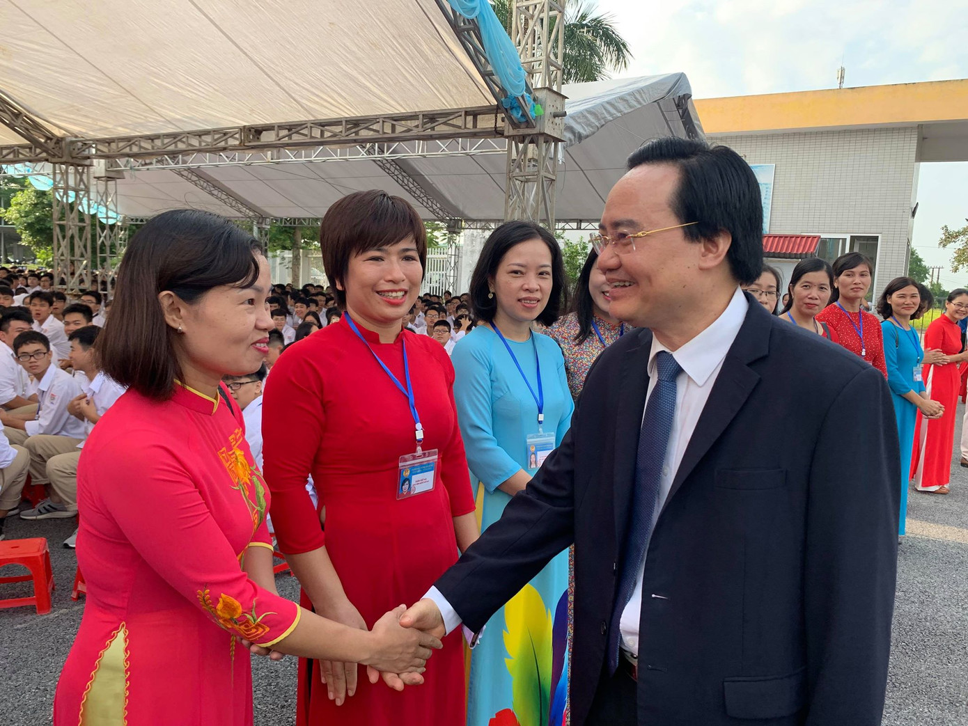 Sáng 5/9, hơn 22 triệu học sinh cả nước hân hoan đón ngày khai giảng ảnh 35