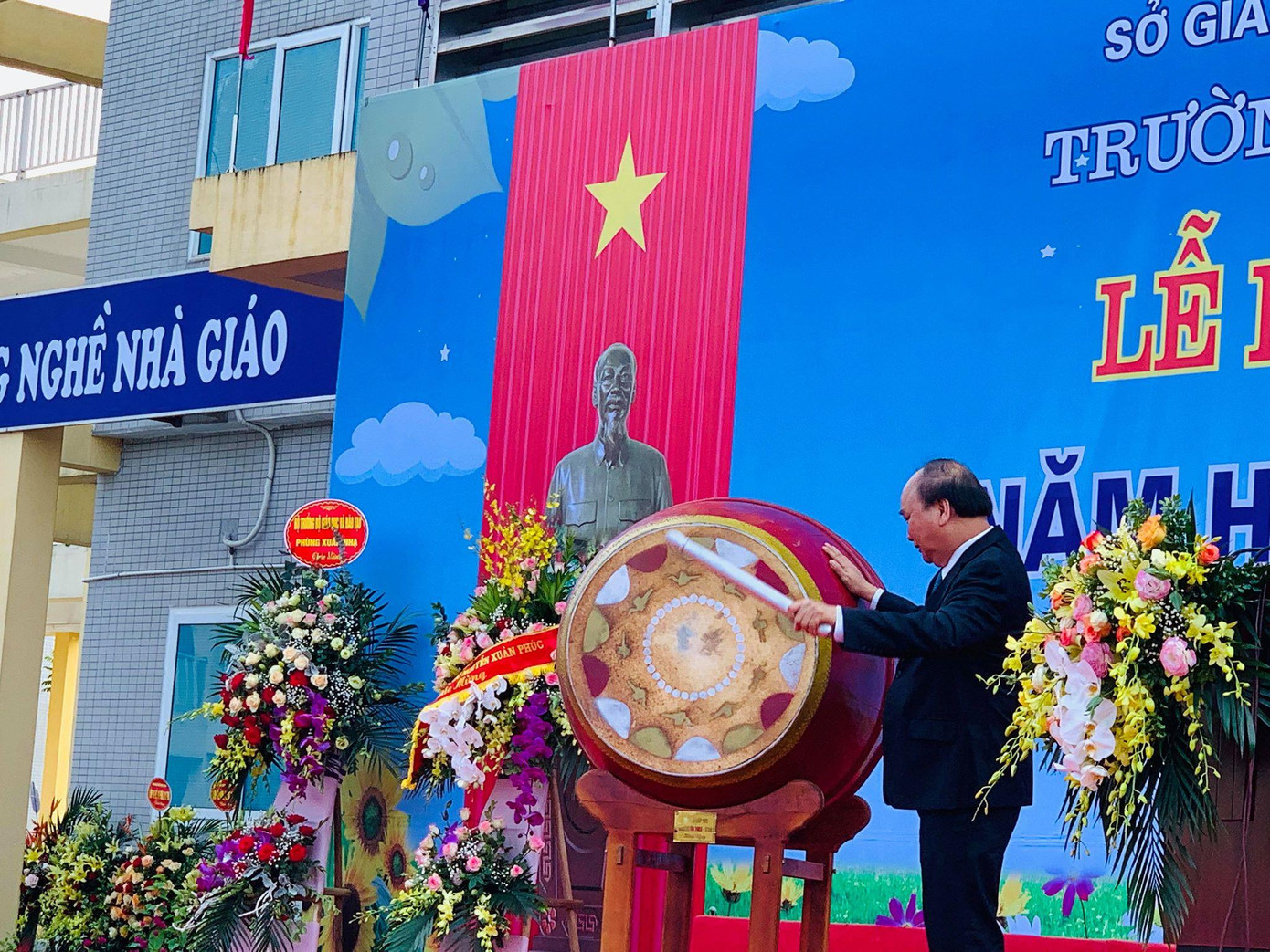 Sáng 5/9, hơn 22 triệu học sinh cả nước hân hoan đón ngày khai giảng ảnh 3