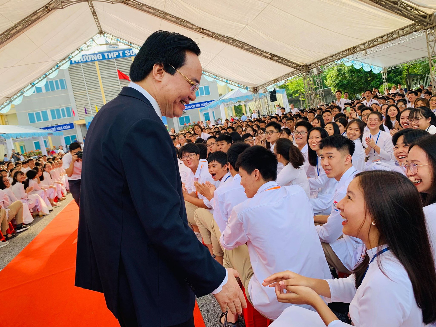 Sáng 5/9, hơn 22 triệu học sinh cả nước hân hoan đón ngày khai giảng ảnh 33