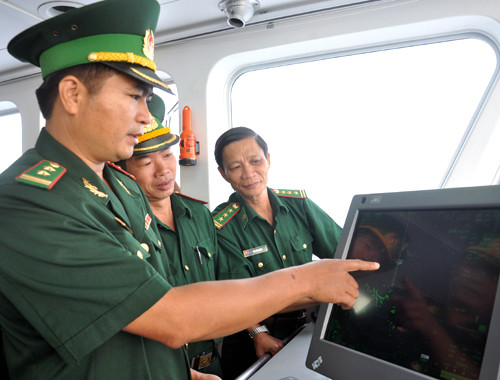 Tàu có trang thiết bị hệ thống vệ tinh, ra đa có thể đo được độ sâu, xác định vị trí vùng biển tàu gặp nạn trong thời tiết xấu. Đây là tàu hiện đại đầu tiên đưa vào hoạt động tại khu vực miền Trung