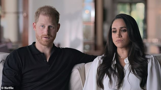 Phim tài liệu Harry & Meghan đạt số lượt xem thua xa chương trình về David Beckham dù phát hành sớm hơn gần một năm. Ảnh: Netflix. Phim tài liệu Harry & Meghan đạt số lượt xem thua xa chương trình về David Beckham dù phát hành sớm hơn gần một năm. Ảnh: Netflix.