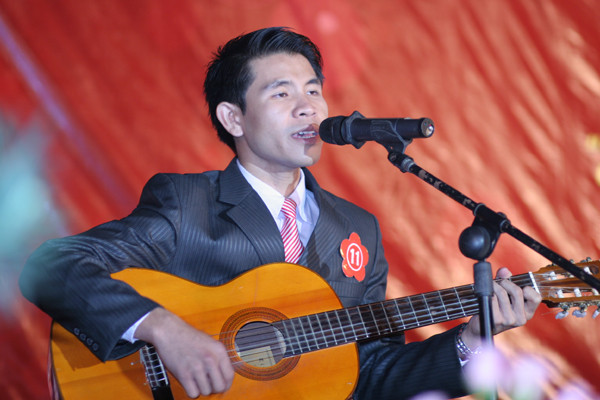 lãng mạn với tiếng đàn ghita