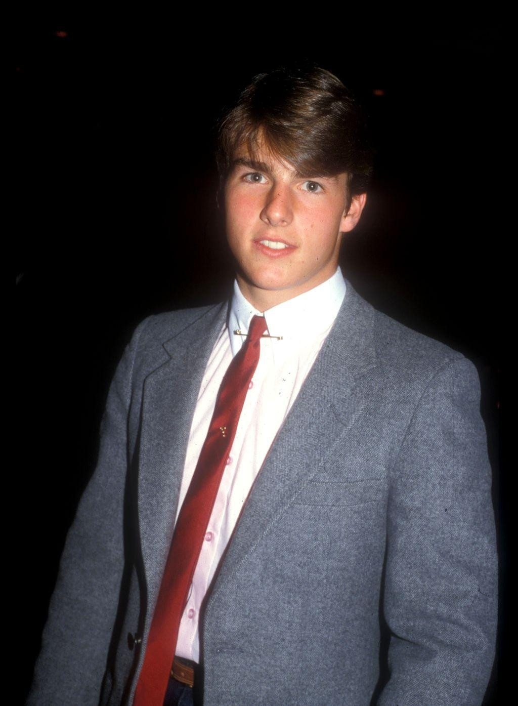 Tom Cruise bắt đầu sự nghiệp với vai diễn nhỏ trong bộ phim lãng mạn &quot;Endless Love&quot; vào năm 1981. Năm đó, tài tử &quot;Nhiệm vụ bất khả thi&quot; mới 19 tuổi, sở hữu gương mặt điển trai nhưng vẫn còn non nớt.