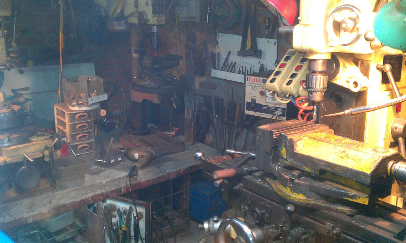 Bên trong lò chế tạo súng. Ảnh: Phạm Duẩn. Bên trong lò chế tạo súng