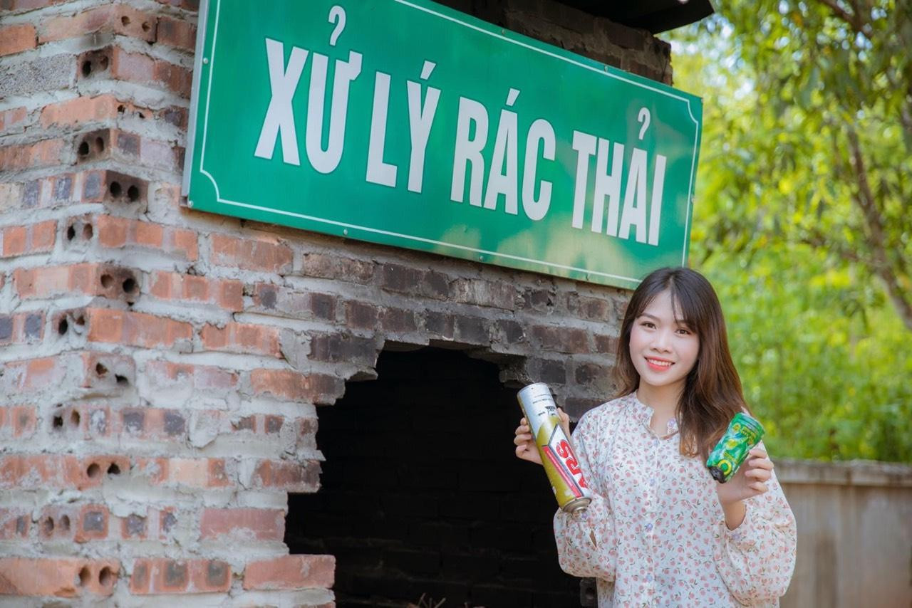 Thông điệp Hương Giang muốn gửi gắm đến mọi người: “Hãy đối xử tốt với thiên nhiên, thân thiện với môi trường, chúng sẽ không bao giờ phụ lòng chúng ta”.