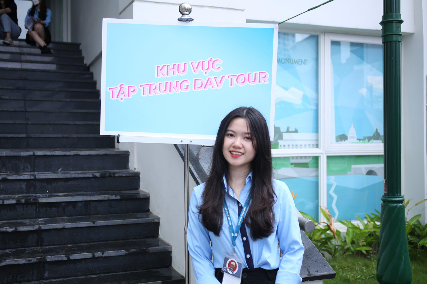 Nguyễn Quỳnh Anh (sinh năm 2003) hiện là sinh viên năm nhất tại Khoa Chính trị Quốc tế & Ngoại giao, ngành Quan hệ Quốc tế, Học viện Ngoại giao. Nguyễn Quỳnh Anh (sinh năm 2003) hiện là sinh viên năm nhất tại Khoa Chính trị Quốc tế & Ngoại giao, ngành Quan hệ Quốc tế, Học viện Ngoại giao.