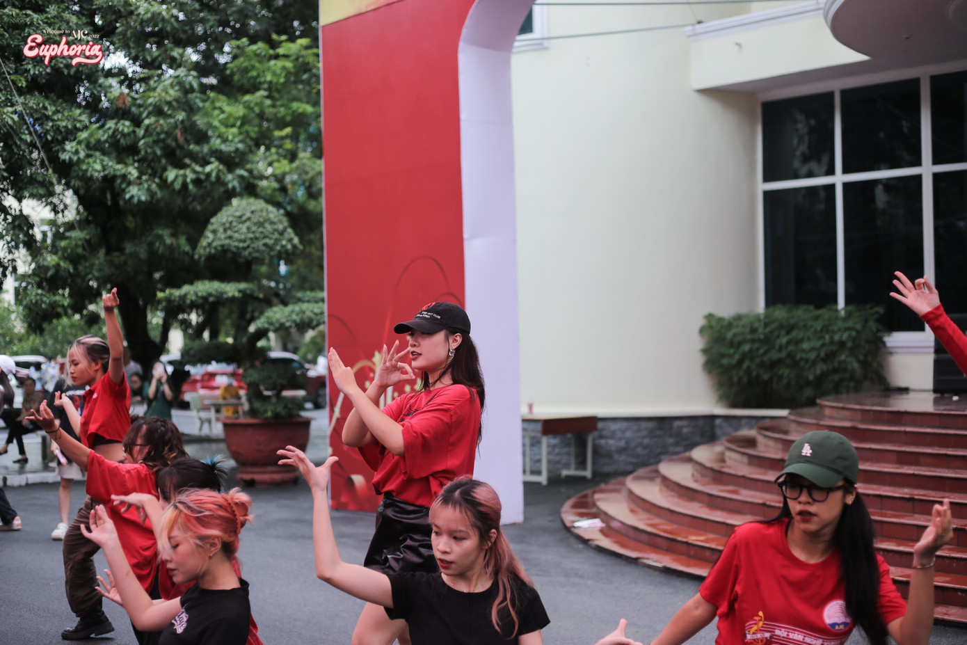 Những màn trình diễn cực kỳ mãn nhãn, khuấy đảo sân khấu tại Du ca: UTOPIA.