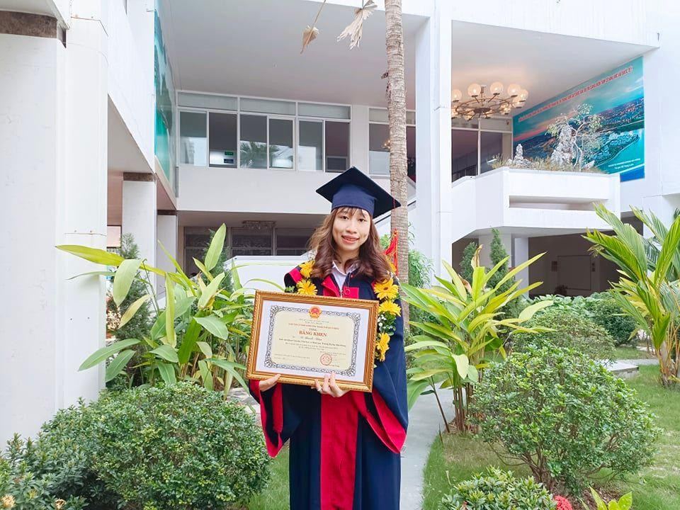 Nữ sinh Nguyễn Thị Nhàn với quyết tâm vì đam mê của bản thân đã gặt hái được nhiều thành tích. Ảnh: NVCC