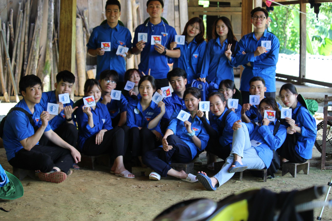 Duy Anh là thành viên của nhiều CLB trong trường. Duy Anh là thành viên của nhiều CLB trong trường.