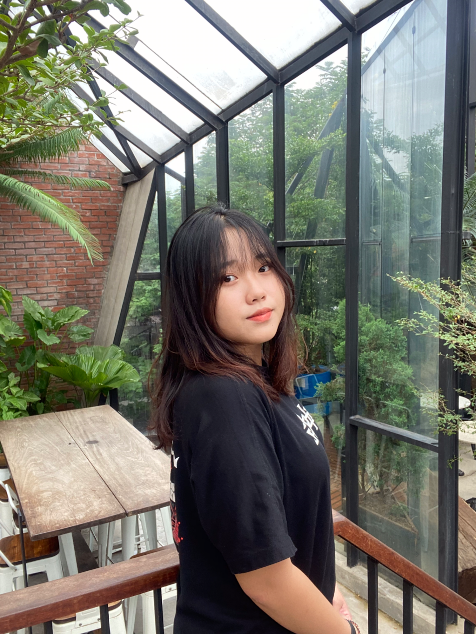 Nguyễn Thuỷ Tiên - lớp 59NKN vừa tốt nghiệp xuất sắc Chương trình tiên tiến ngành Kỹ thuật Tài nguyên nước của Trường Đại học Thủy Lợi liên kết với đại học bang Colorado, Hoa Kỳ.