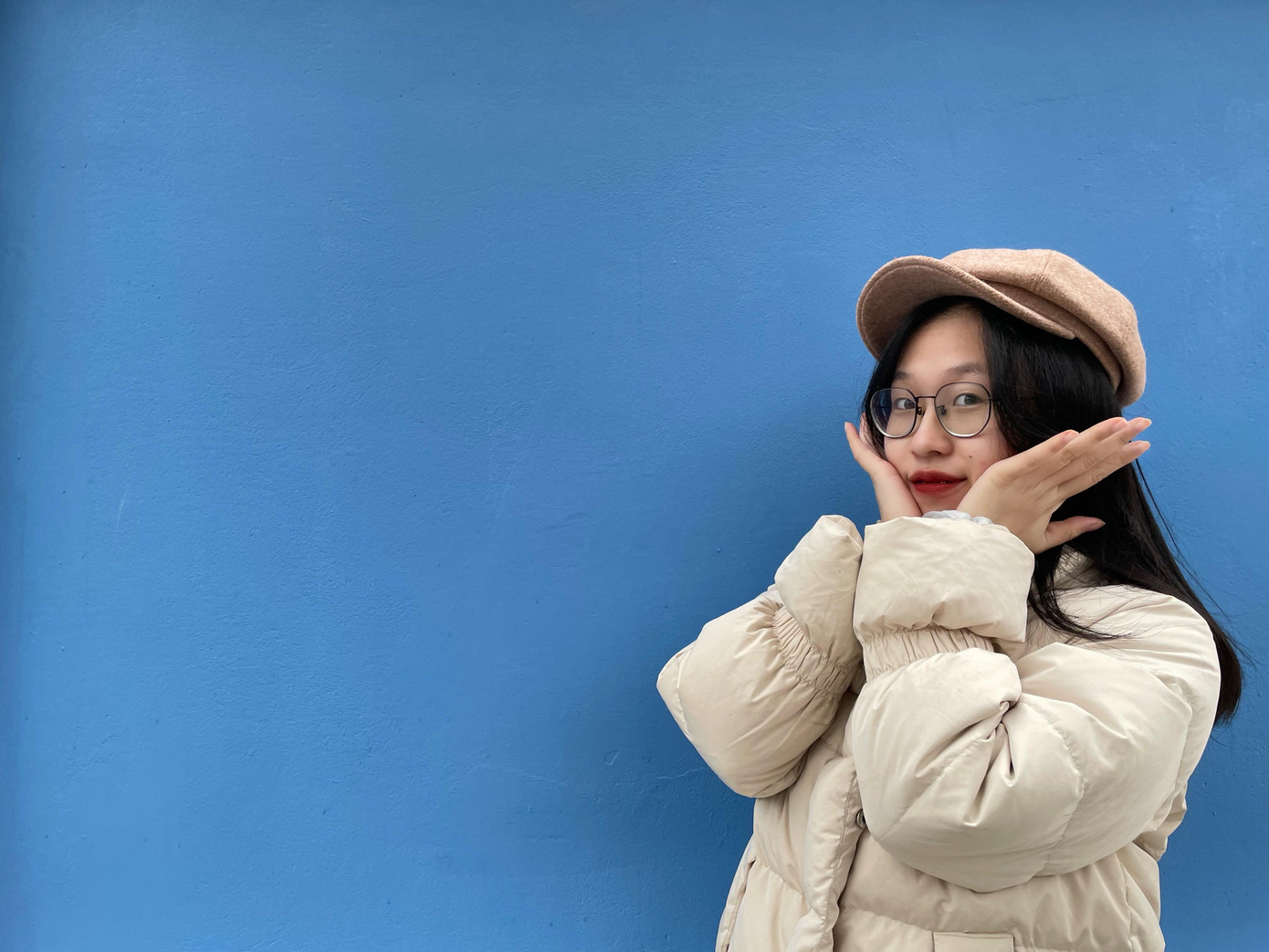 Thảo Lan hiện đang là sinh viên năm hai ngành Truyền thông Quốc tế, Học viện Ngoại giao. Thảo Lan hiện đang là sinh viên năm hai ngành Truyền thông Quốc tế, Học viện Ngoại giao.