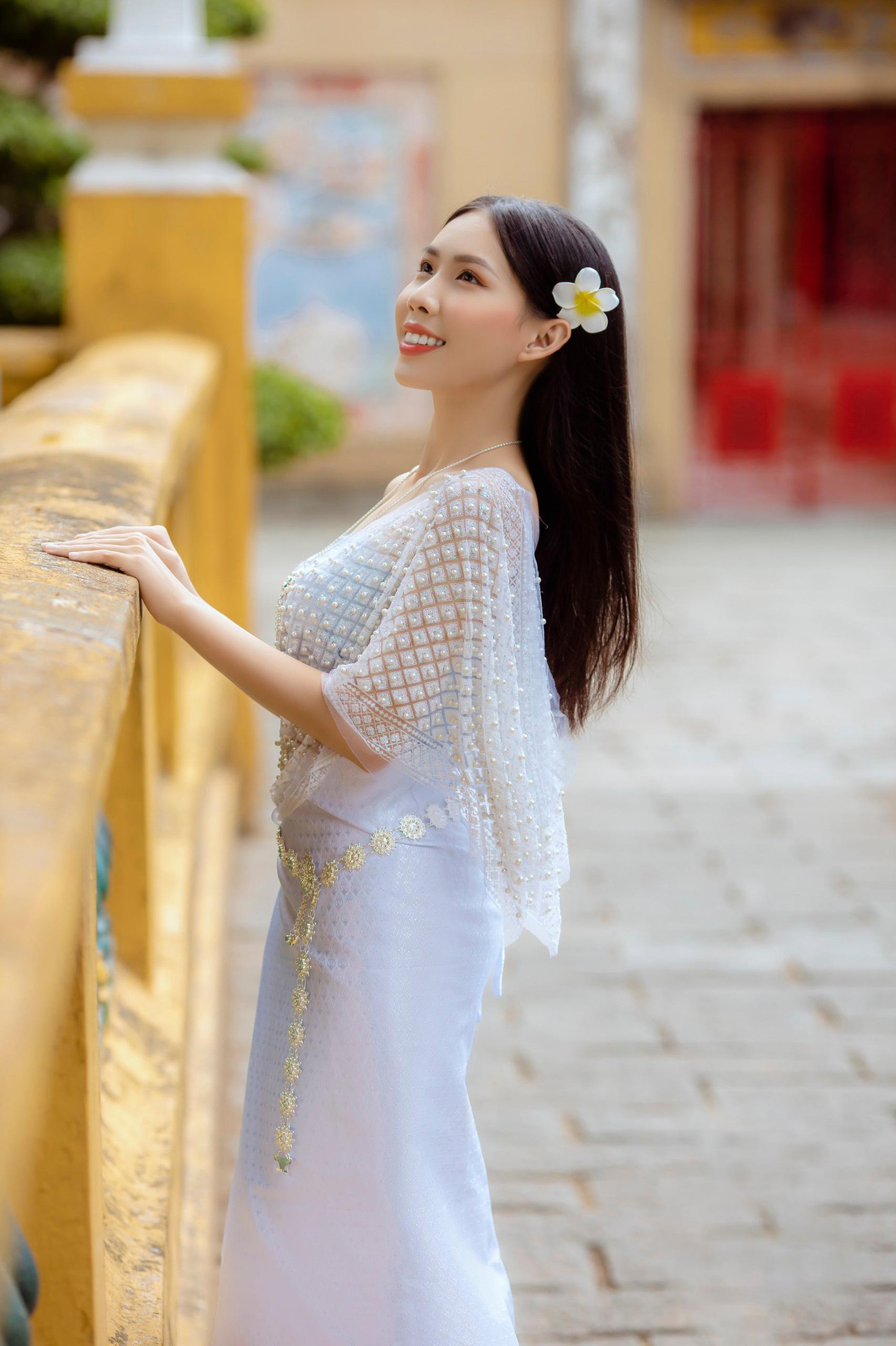 Vốn là một cô gái năng động, thông minh và bản lĩnh, Ngọc Hân luôn tìm kiếm cho mình những cơ hội, thử thách mới. Vốn là một cô gái năng động, thông minh và bản lĩnh, Ngọc Hân luôn tìm kiếm cho mình những cơ hội, thử thách mới.