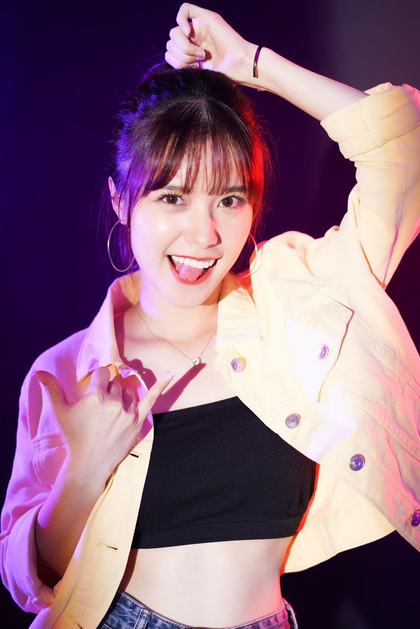 Nguồn cảm hứng đến từ chính bản thân với năng lượng tích cực mỗi ngày của Phương Thúy.