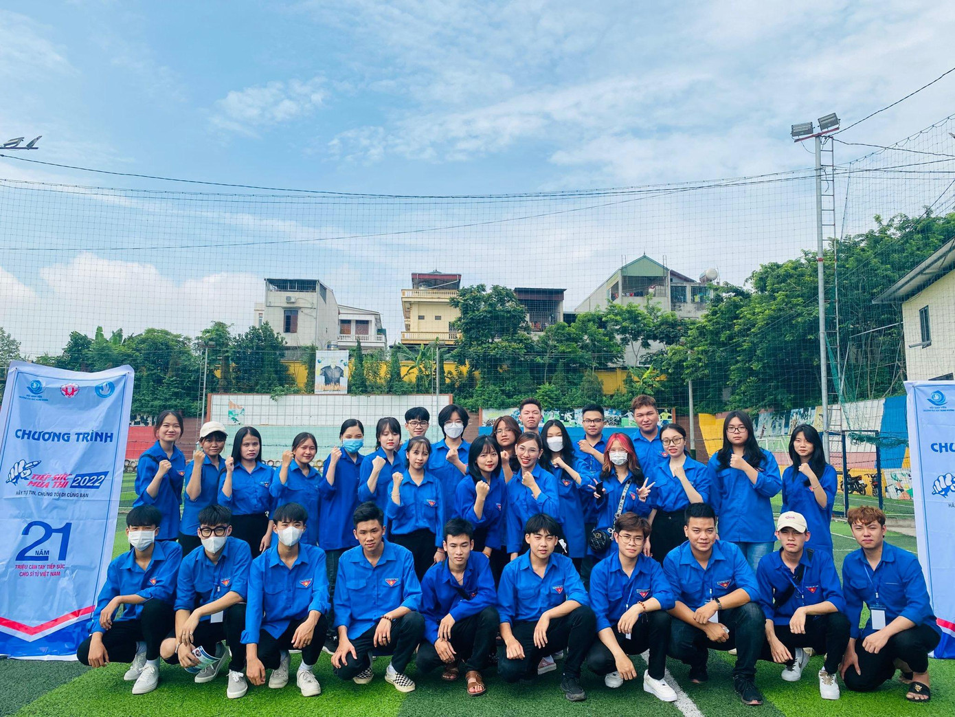 Tham gia Tiếp sức mùa thi 2022.