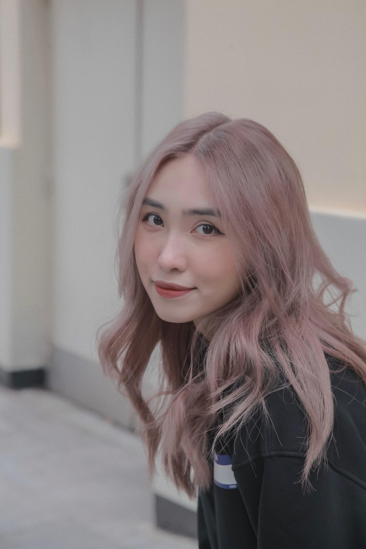 Linh Luong – sinh viên năm 3 ngành Quản trị Kinh doanh EBBA, trường Đại học Kinh tế Quốc dân.