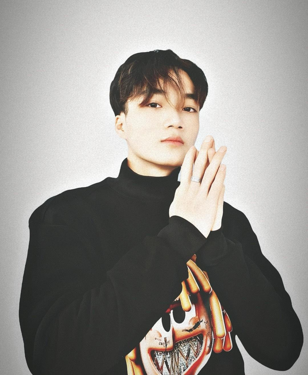 Qua hành trình miệt mài cố gắng cùng tài năng sẵn có, chàng trai đa tài ấy đã xứng đáng giành được Top 10 chung cuộc “AEP The Face 2021”.