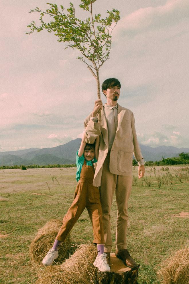 MV Trốn tìm đang đạt 54 triệu lượt xem trên YouTube MV Trốn tìm đang đạt 54 triệu lượt xem trên YouTube