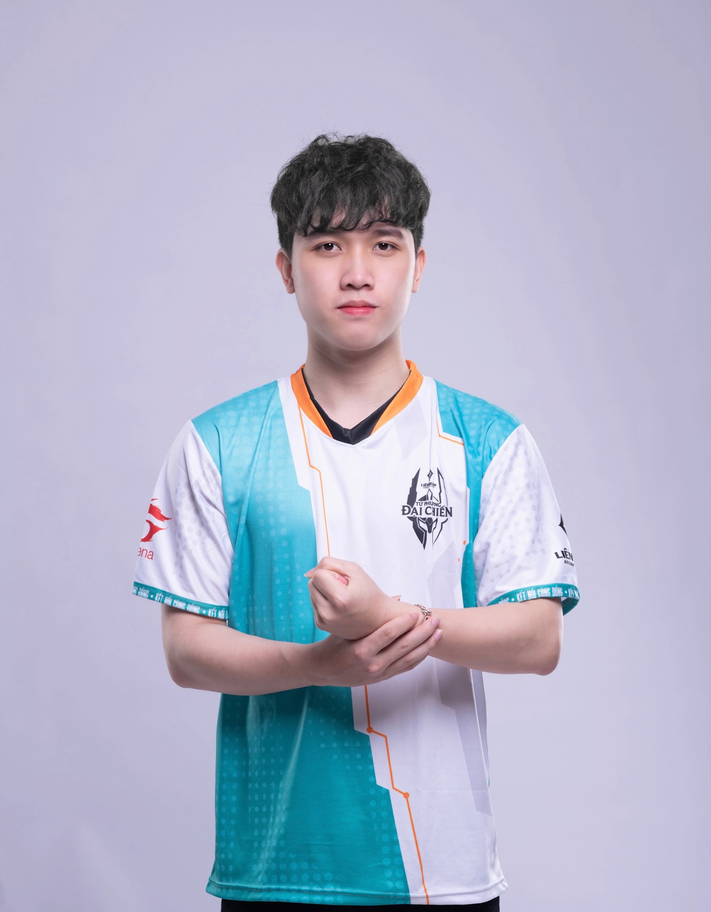 Đỗ Mạnh Dũng (sinh năm 2002) hiện đang là sinh viên năm thứ ba Trường Đại học Kinh tế Quốc dân. Đỗ Mạnh Dũng (sinh năm 2002) hiện đang là sinh viên năm thứ ba Trường Đại học Kinh tế Quốc dân.