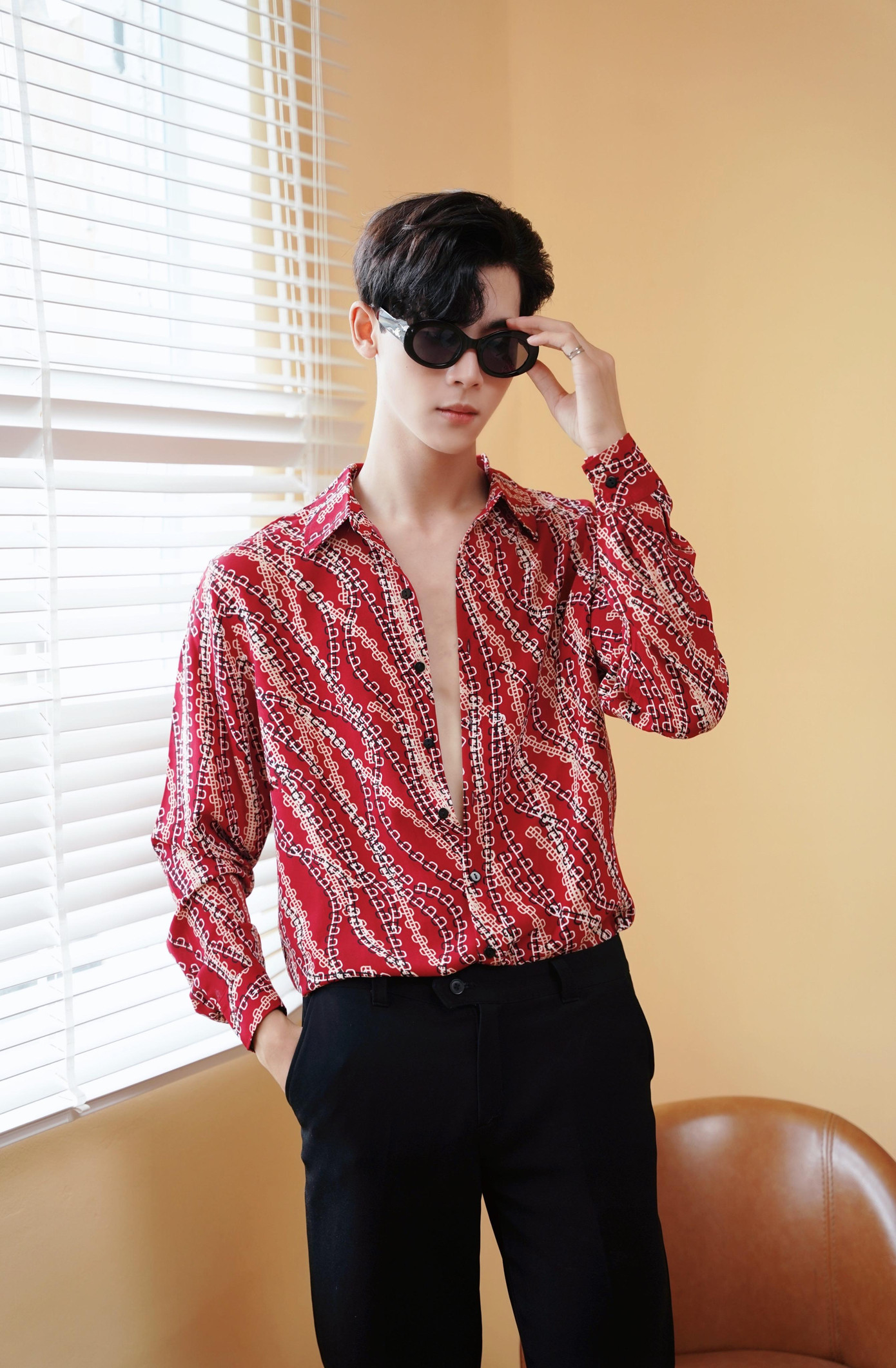 Với Nguyễn Cảnh, môn Ngữ văn mang tầm quan trọng mà mỗi người đều được tiếp xúc ngay từ khi còn bé, là "cái nôi" hình thành cốt cách của mỗi người. Với Nguyễn Cảnh, môn Ngữ văn mang tầm quan trọng mà mỗi người đều được tiếp xúc ngay từ khi còn bé, là "cái nôi" hình thành cốt cách của mỗi người.