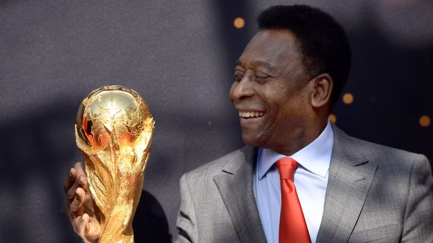 Pele là UNESCO Champion for Sport từ năm 1994 và làm việc không ngừng nghỉ để thúc đẩy thể thao như một công cụ vì hòa bình. Ông sẽ luôn được nhớ đến. Pele là UNESCO Champion for Sport từ năm 1994 và làm việc không ngừng nghỉ để thúc đẩy thể thao như một công cụ vì hòa bình. Ông sẽ luôn được nhớ đến.