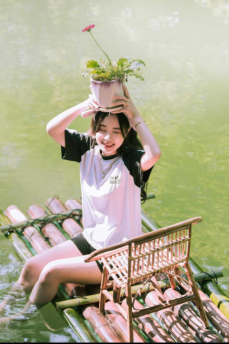 Với ước mơ có thể trở thành một Chuyên viên xét nghiệm, song hành cùng đam mê nghệ thuật, Kim Liên luôn cố gắng, nỗ lực học tập và rèn luyện từng ngày.