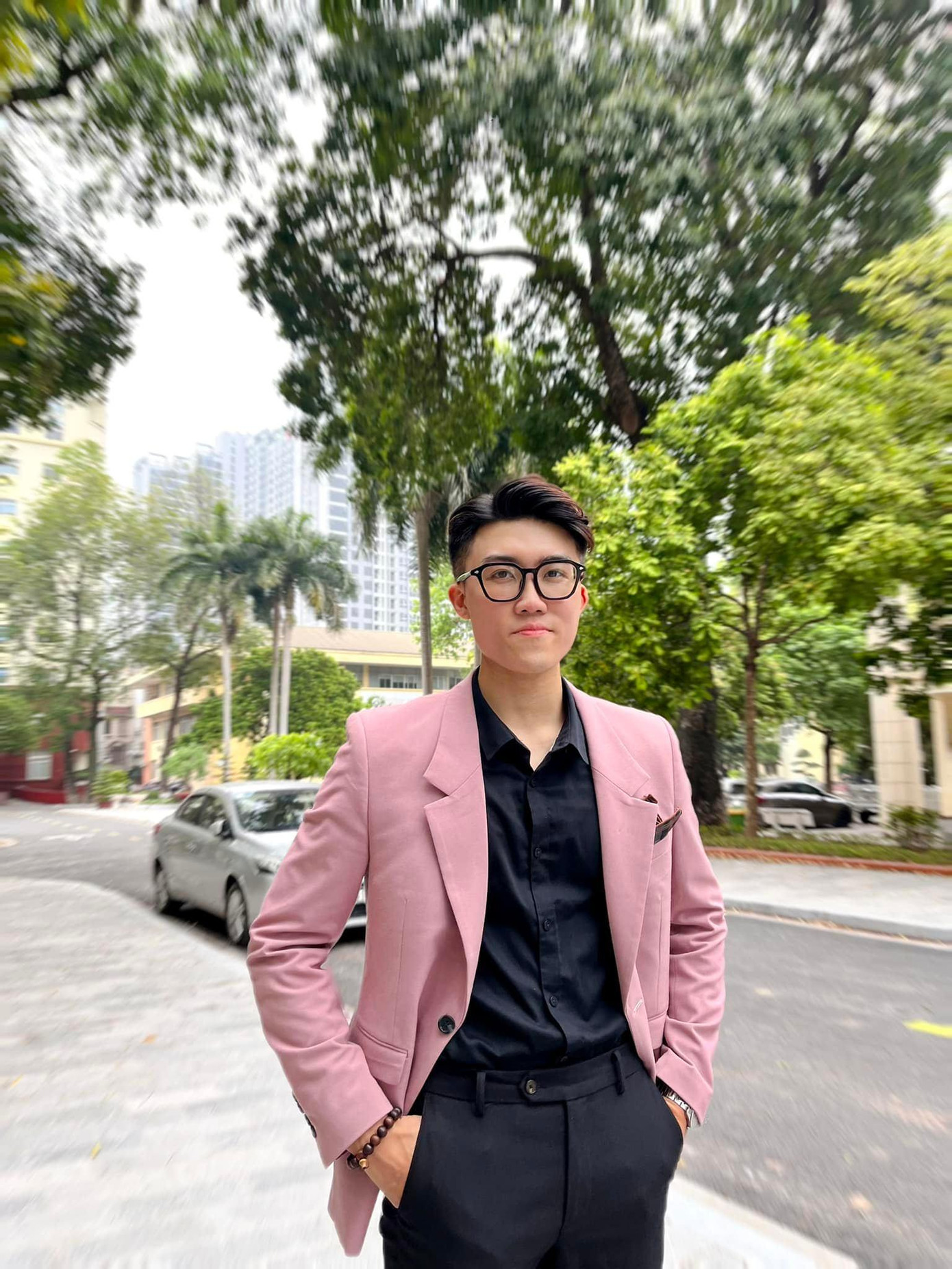 Minh Đức bắt đầu với công việc Video Editor. Minh Đức bắt đầu với công việc Video Editor.