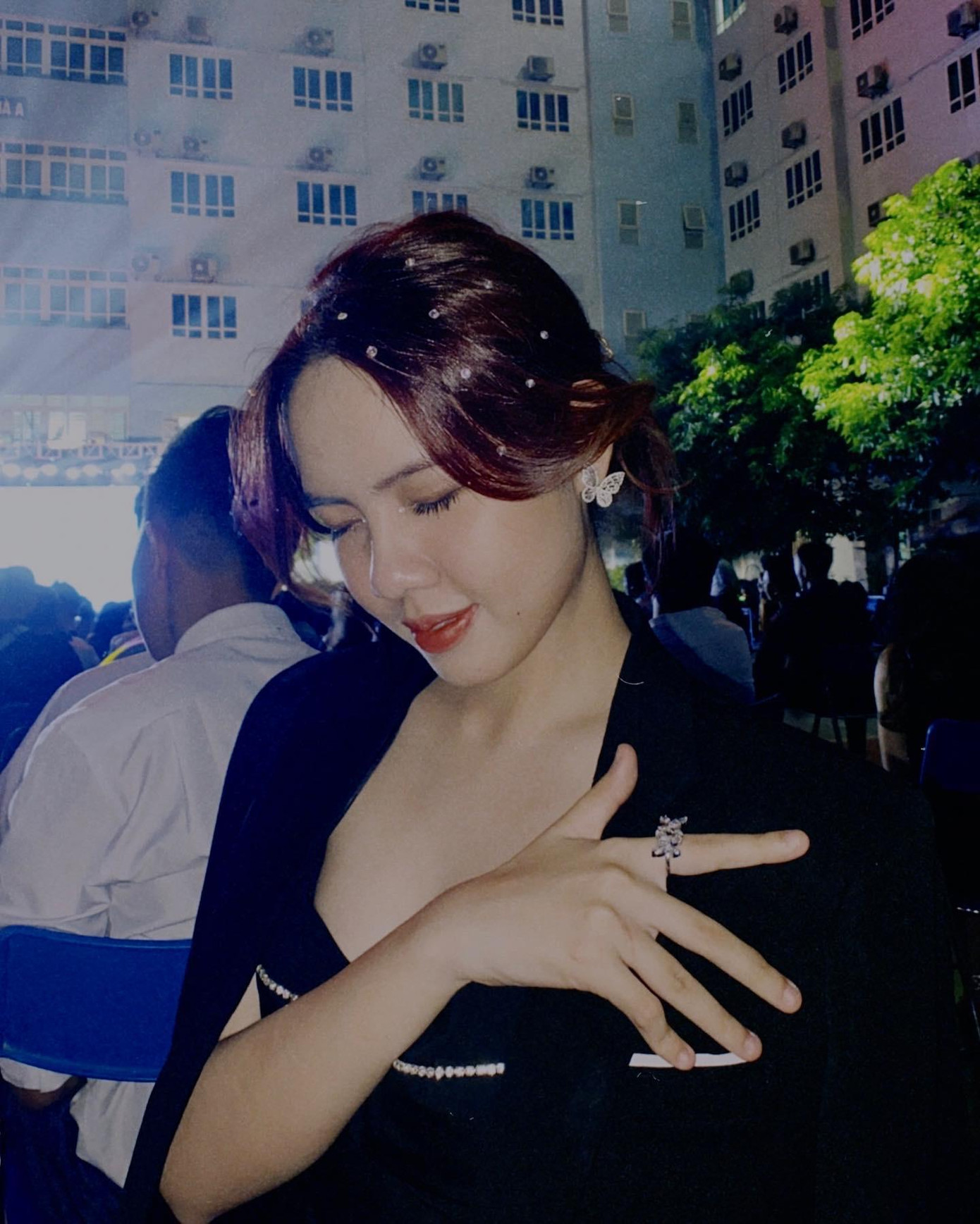 Minh Tú đang đảm nhiệm vai trò sáng tạo nội dung cho kênh Tiktok với hơn 10000 lượt follow, hỗ trợ quản lý homestay gia đình và đội bóng rổ không chuyên Hà Nội… Minh Tú đang đảm nhiệm vai trò sáng tạo nội dung cho kênh Tiktok với hơn 10000 lượt follow, hỗ trợ quản lý homestay gia đình và đội bóng rổ không chuyên Hà Nội…