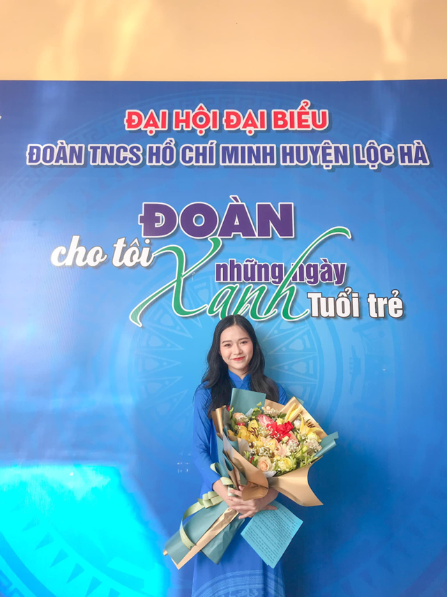 Việt Ngọc sẽ cố gắng làm tốt vai trò của Top 5 là lan tỏa tình yêu áo dài tới mọi người.