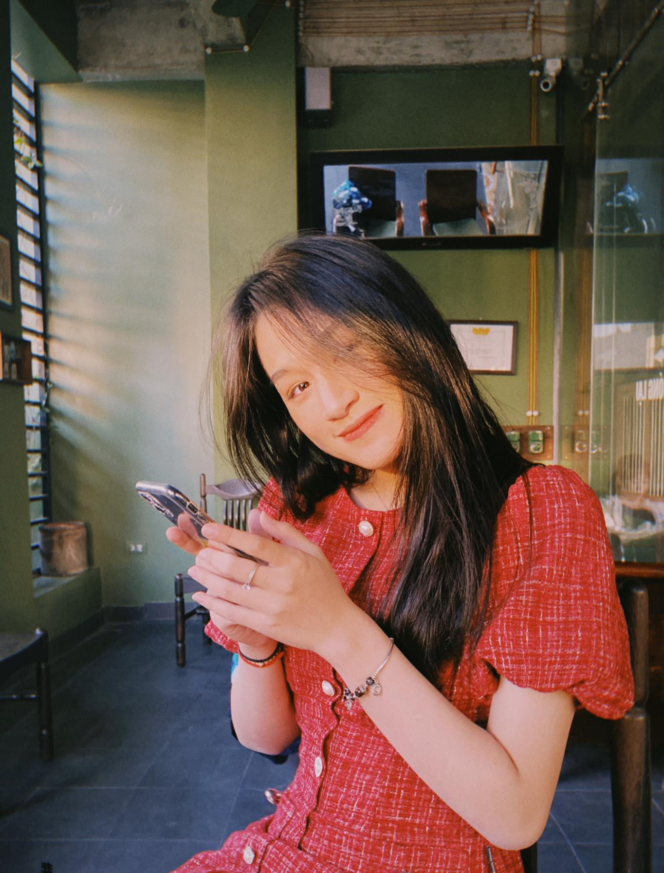 Lê Bảo Ngọc – cô nàng xinh đẹp, năng động và tài năng của trường Báo.