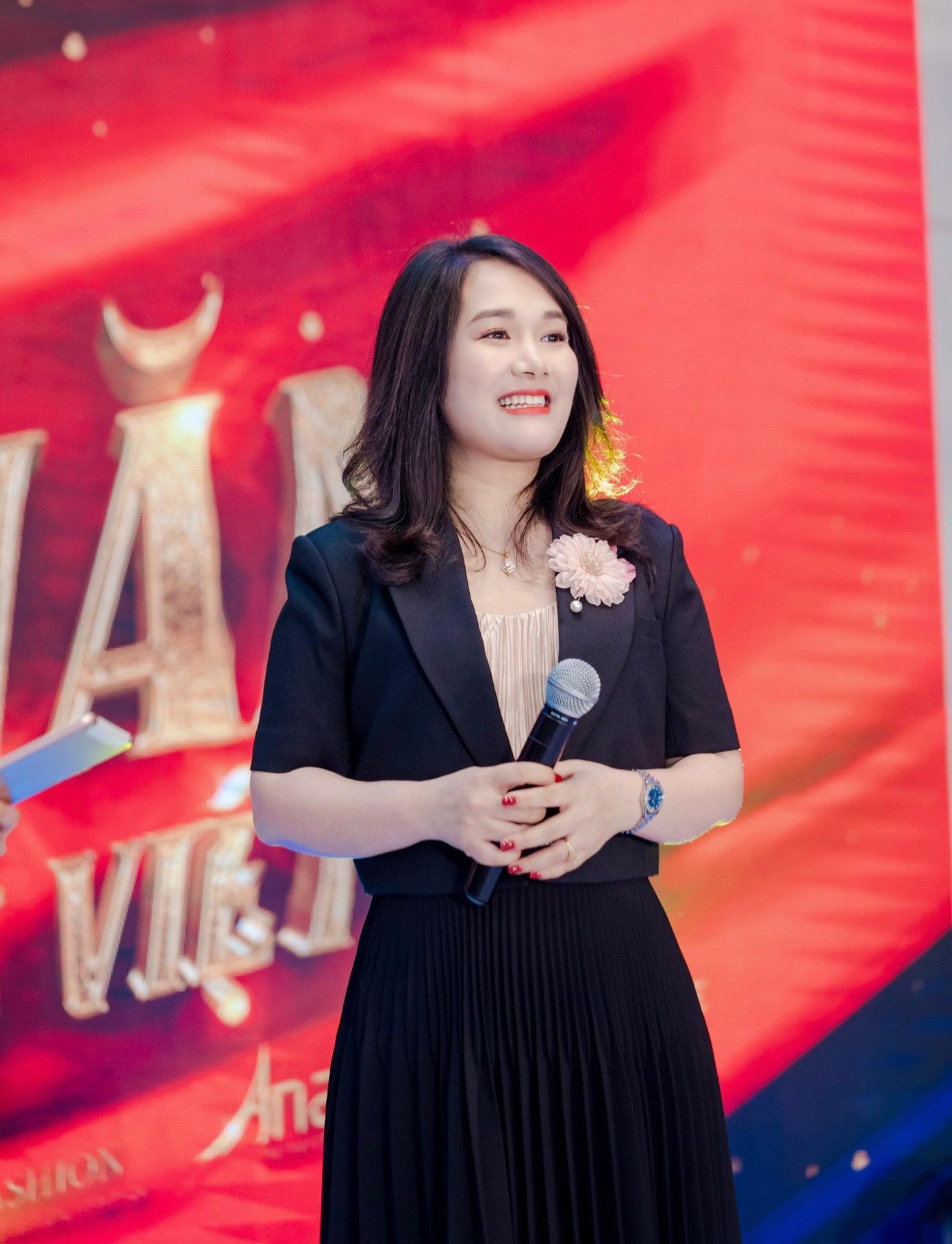 Theo quan điểm của Chủ tịch GBM Group Nguyễn Mến: "Xây dựng thương hiệu cá nhân không phải là sống ảo, không phải là để nổi tiếng..."