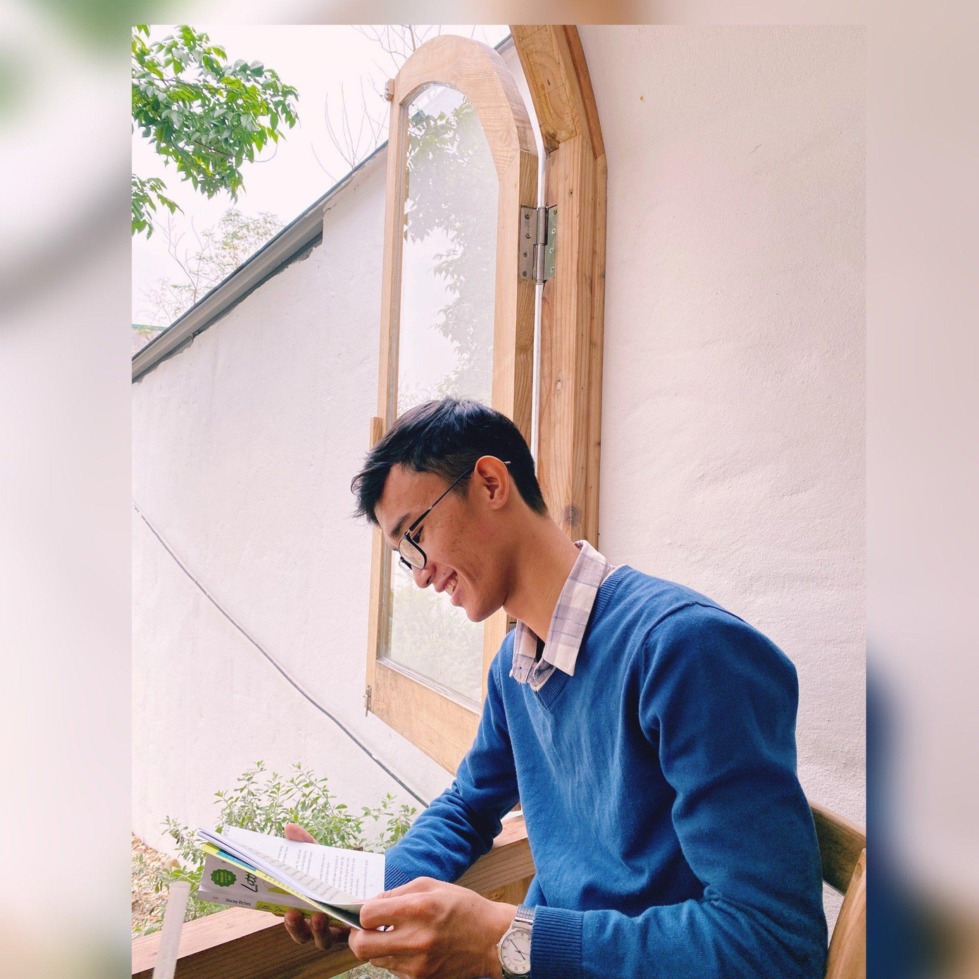 Sinh ra và lớn lên ở vùng ven biển, Bắc nhận thấy học Tiếng Anh là một điều "xa xỉ". Sinh ra và lớn lên ở vùng ven biển, Bắc nhận thấy học Tiếng Anh là một điều "xa xỉ".