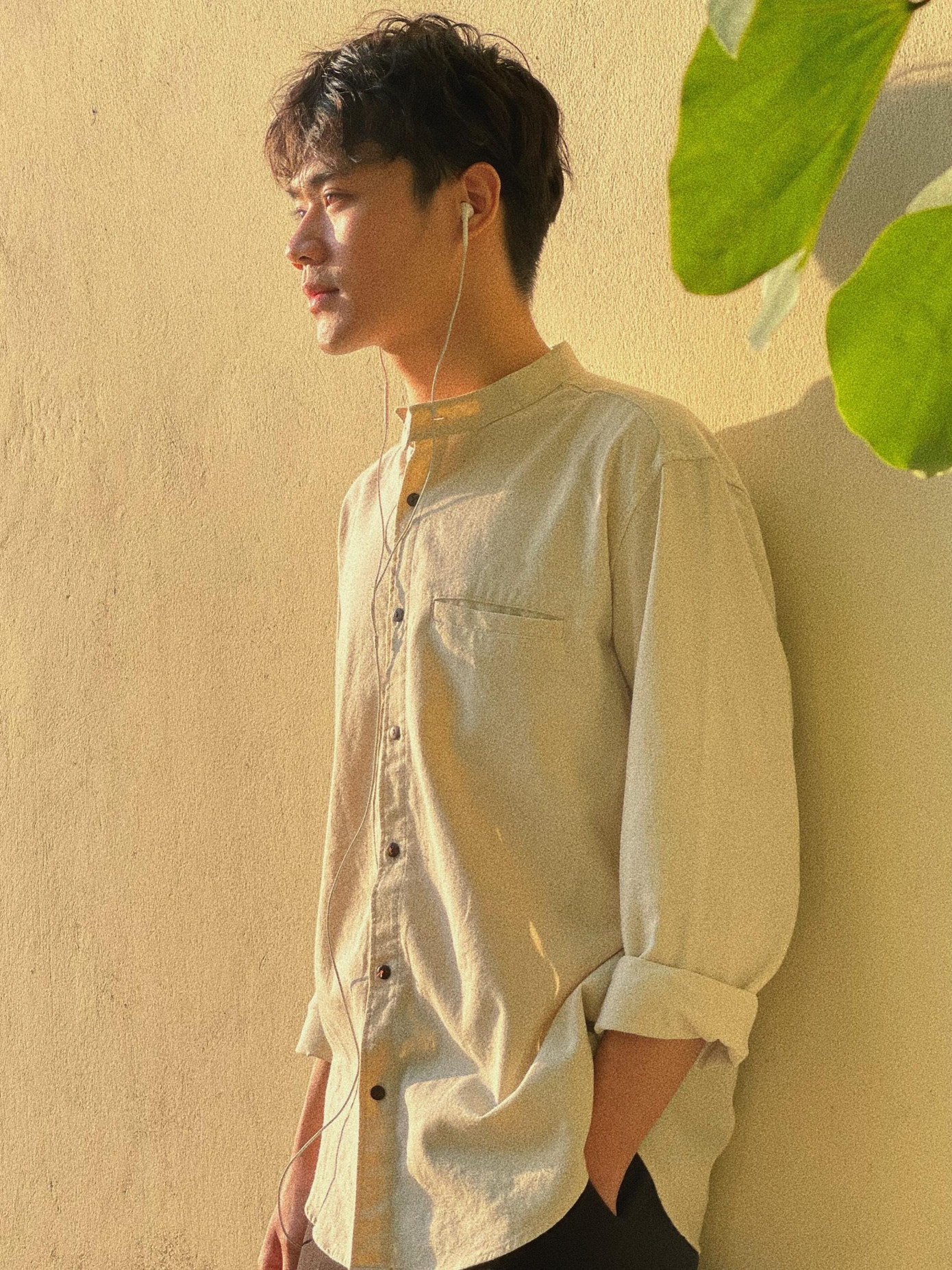 “Nếu bạn mở lòng đón nhận những đáp án khác nhau của cuộc đời, bạn sẽ luôn khám phá ra những điều thú vị, mới mẻ của cuộc sống.”