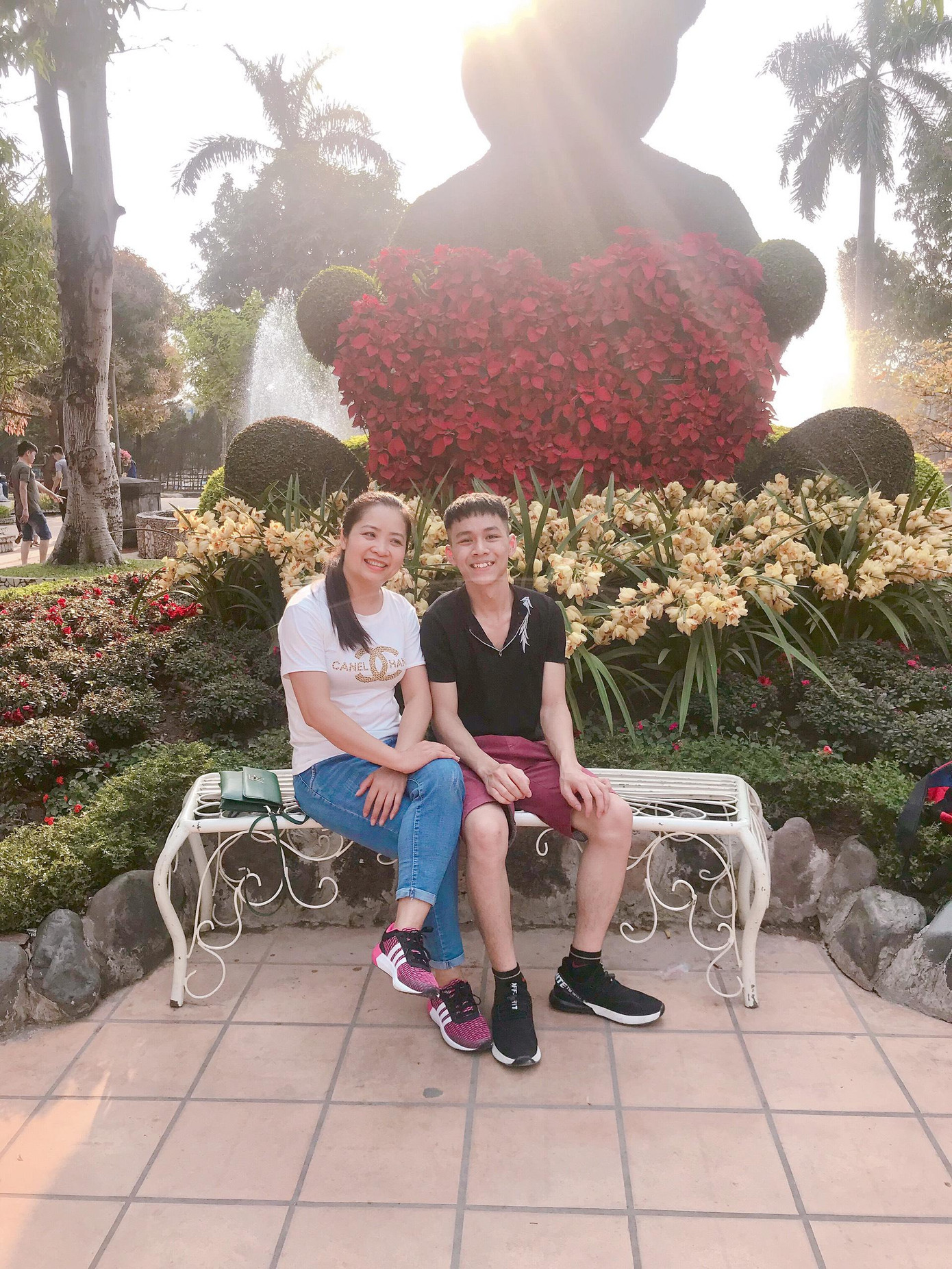 Với Hoàng Huy, gia đình chính là động lực lớn lao để anh tiếp tục cố gắng, cống hiến.