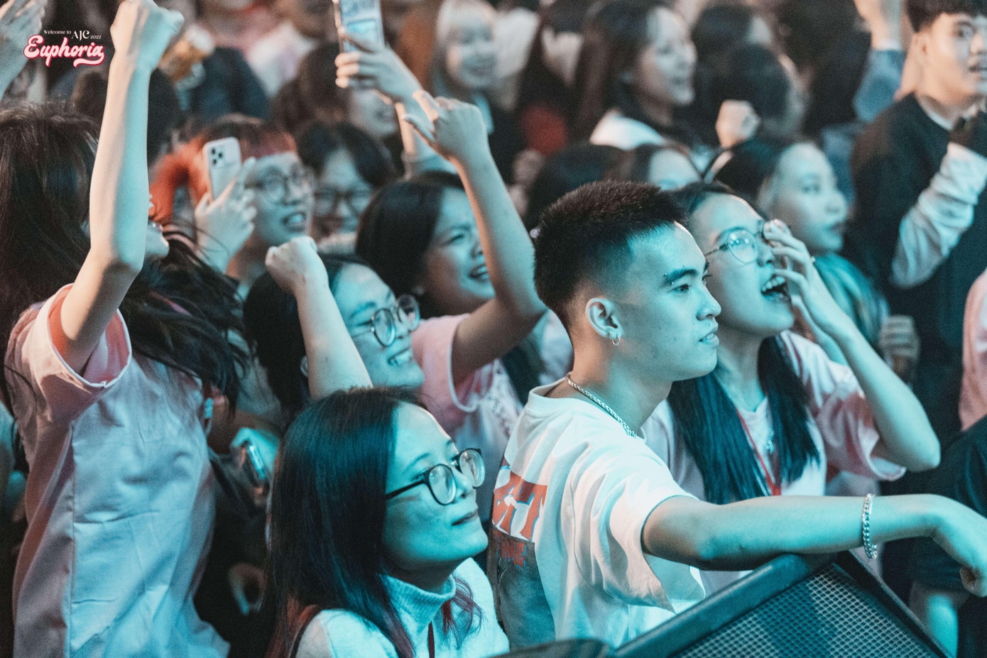 Những điệu cười thích thú của khán giả khi theo dõi vở kịch.