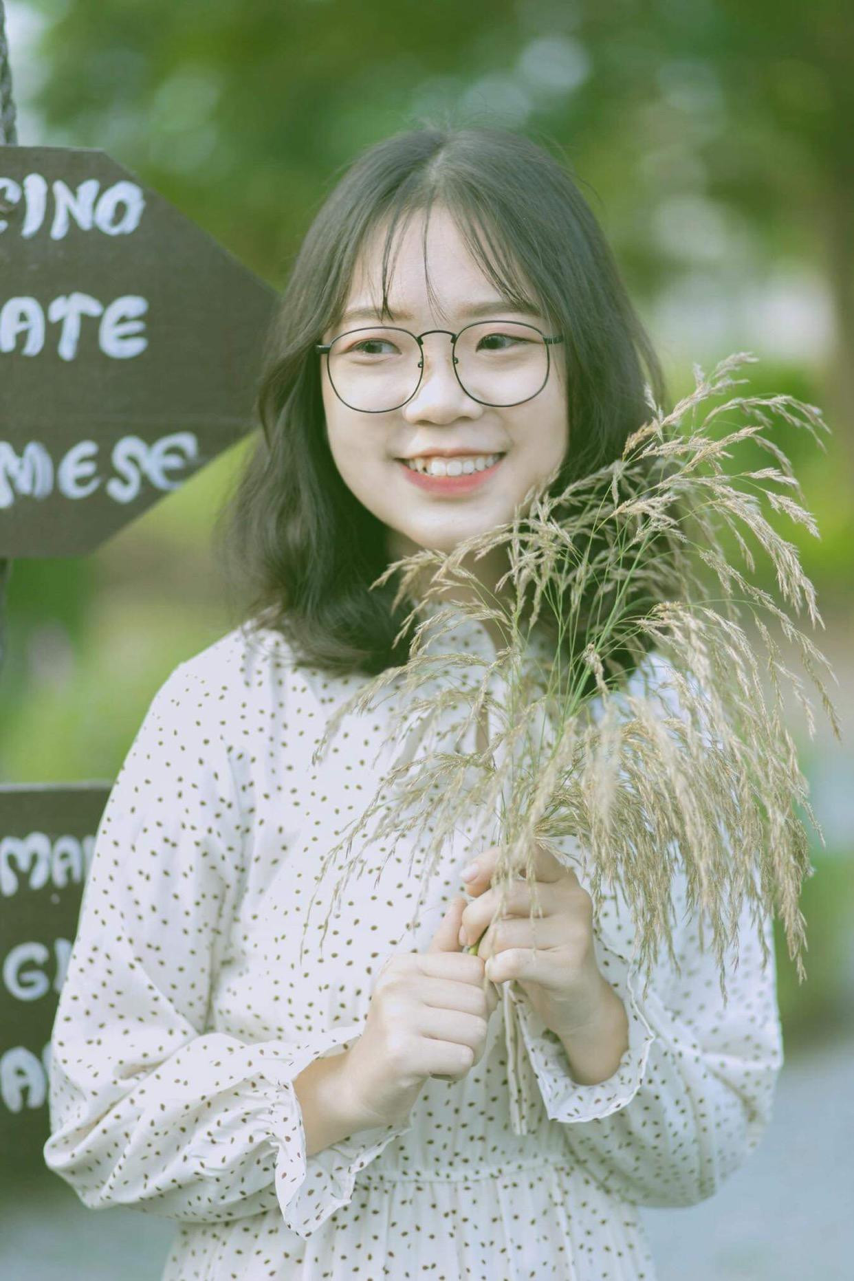 Trần Hương Trà, sinh viên năm 2 ngành truyền thông quốc tế, Học viện Ngoại giao.